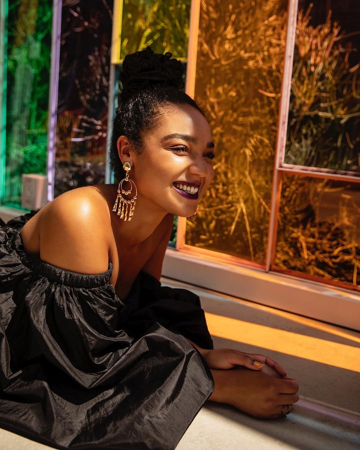 Aisha Dee
