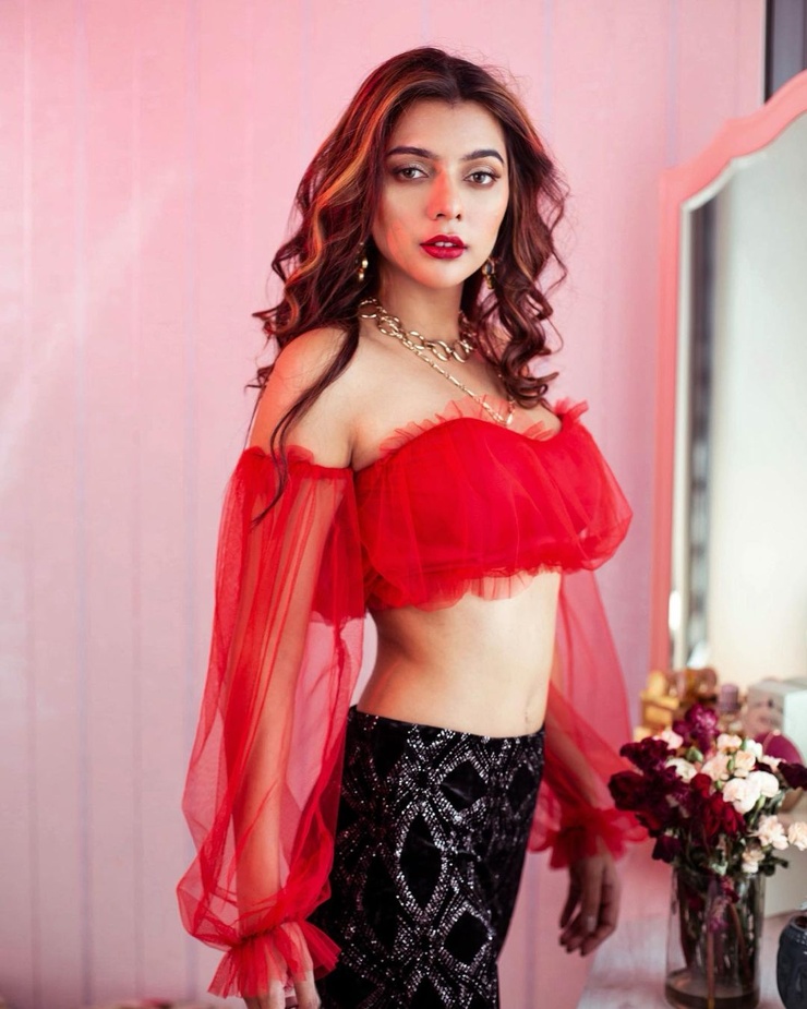 Ruhi Singh