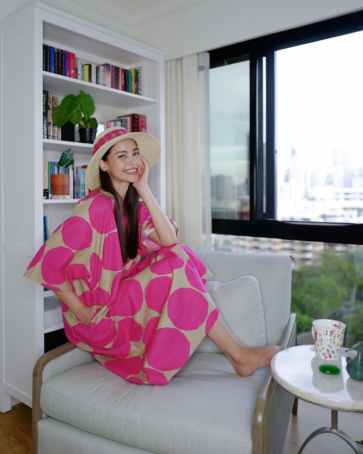 Urassaya Sperbund
