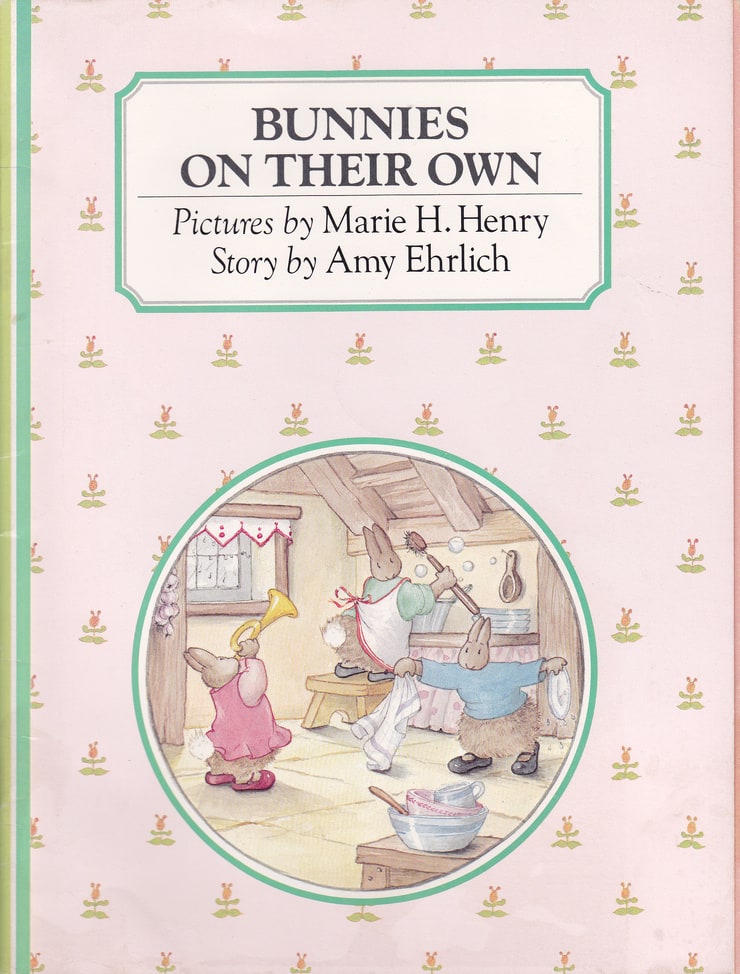 Bunnies on Their Own (Pied Piper Paperbacks)