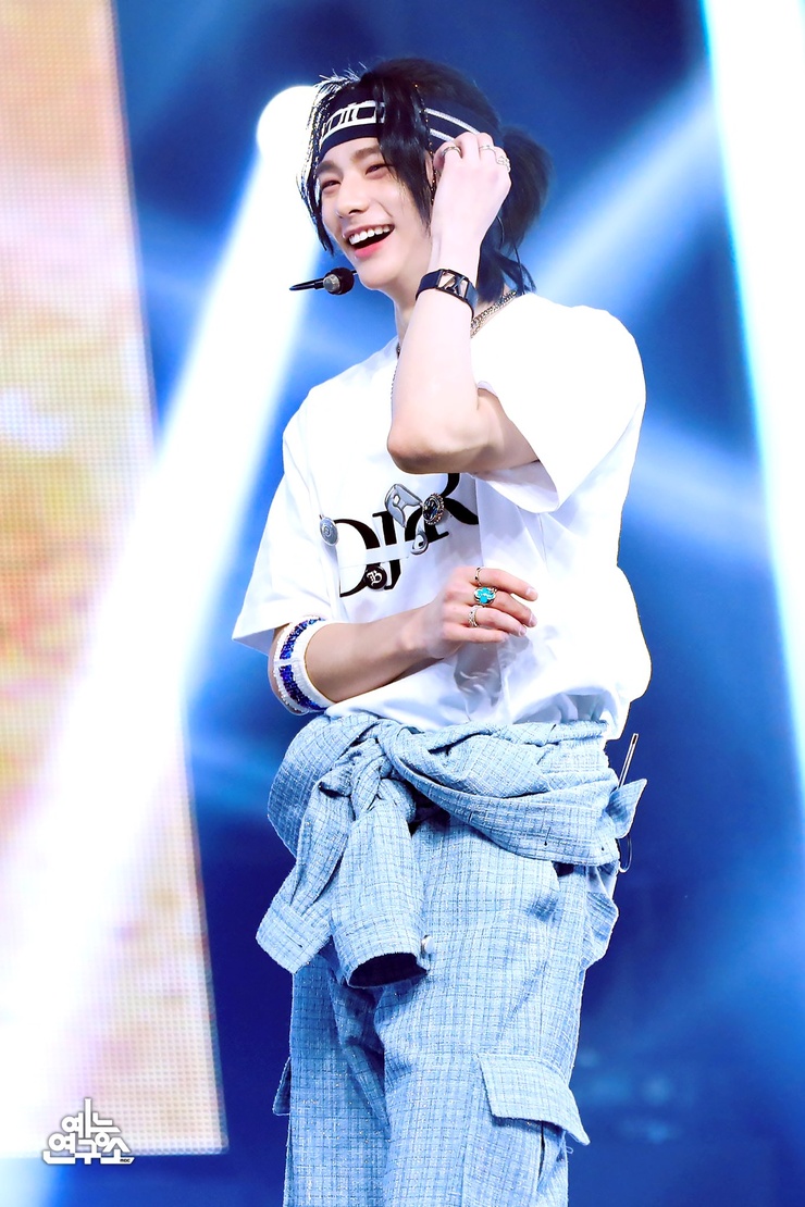 Hyun-Jin Hwang