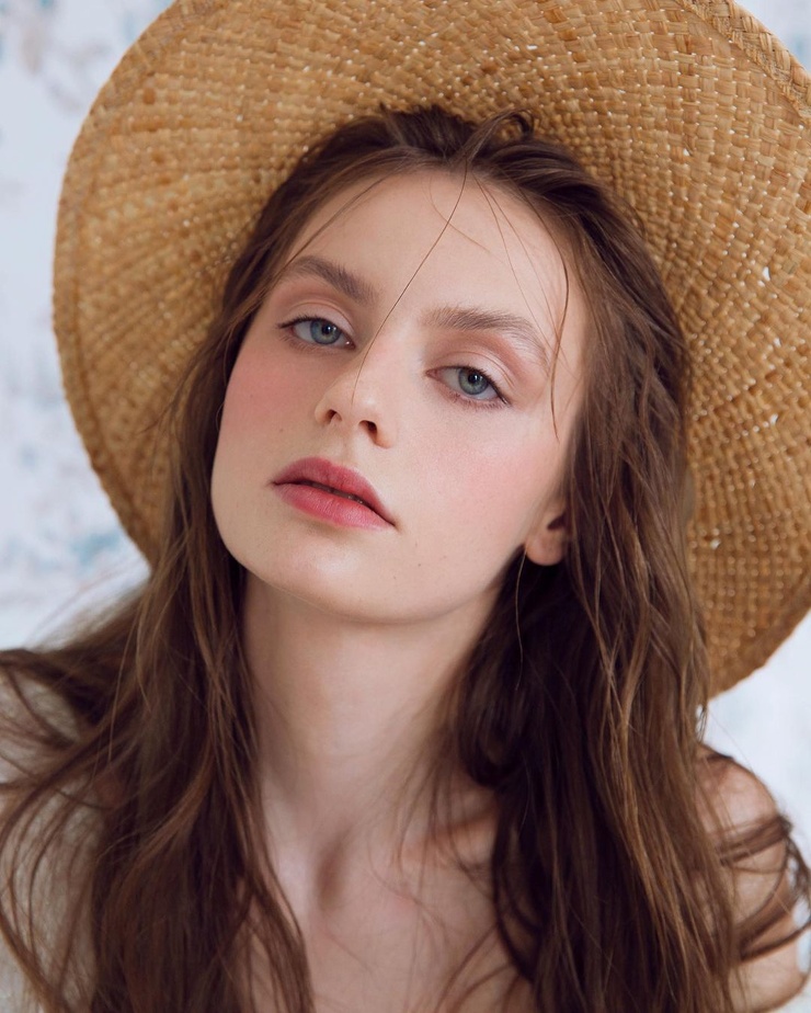 Yulia Savina