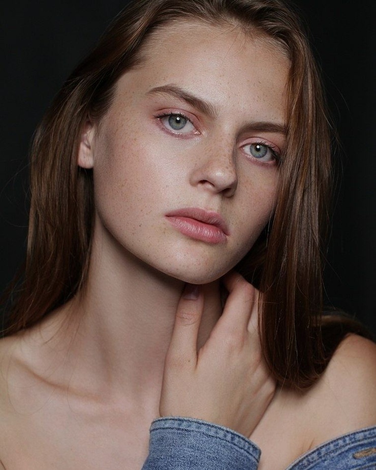 Yulia Savina