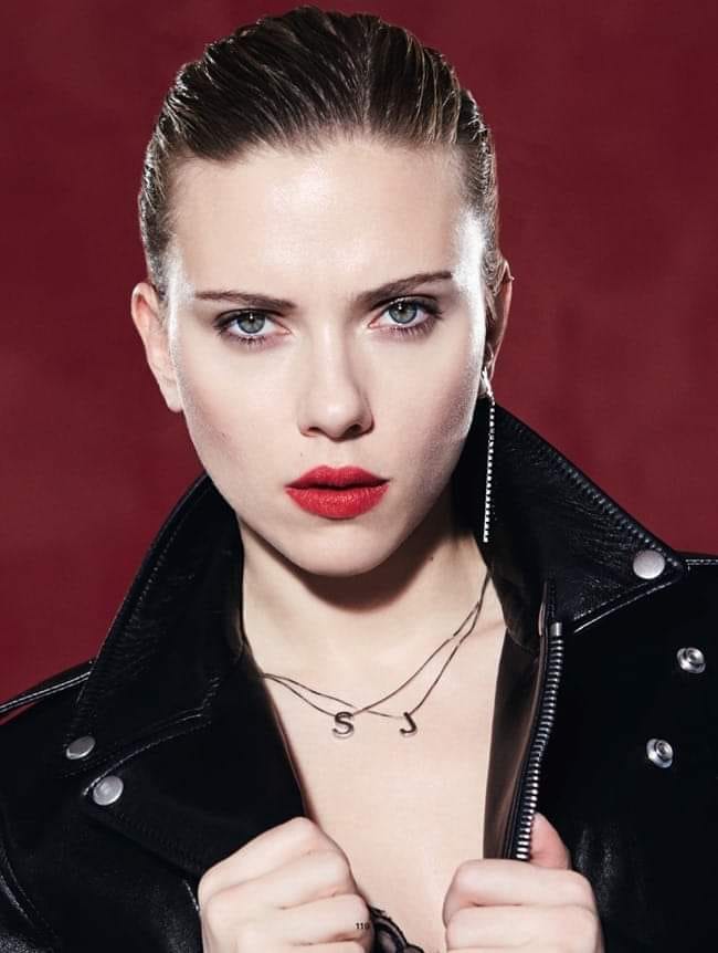 Scarlett Johansson Scarlett Johansson