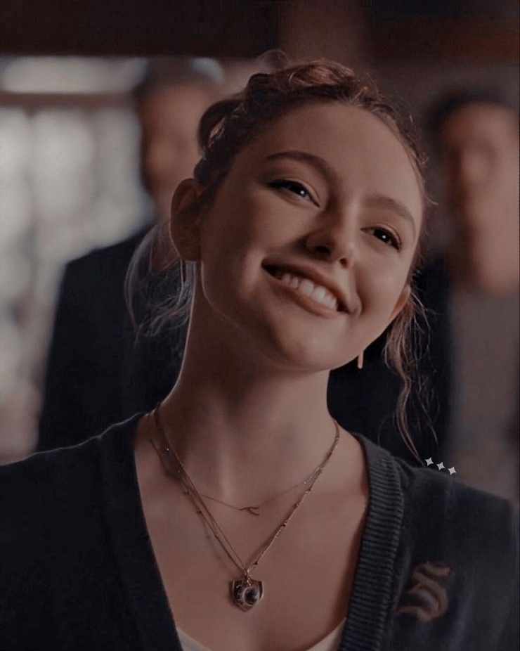 Danielle Rose Russell