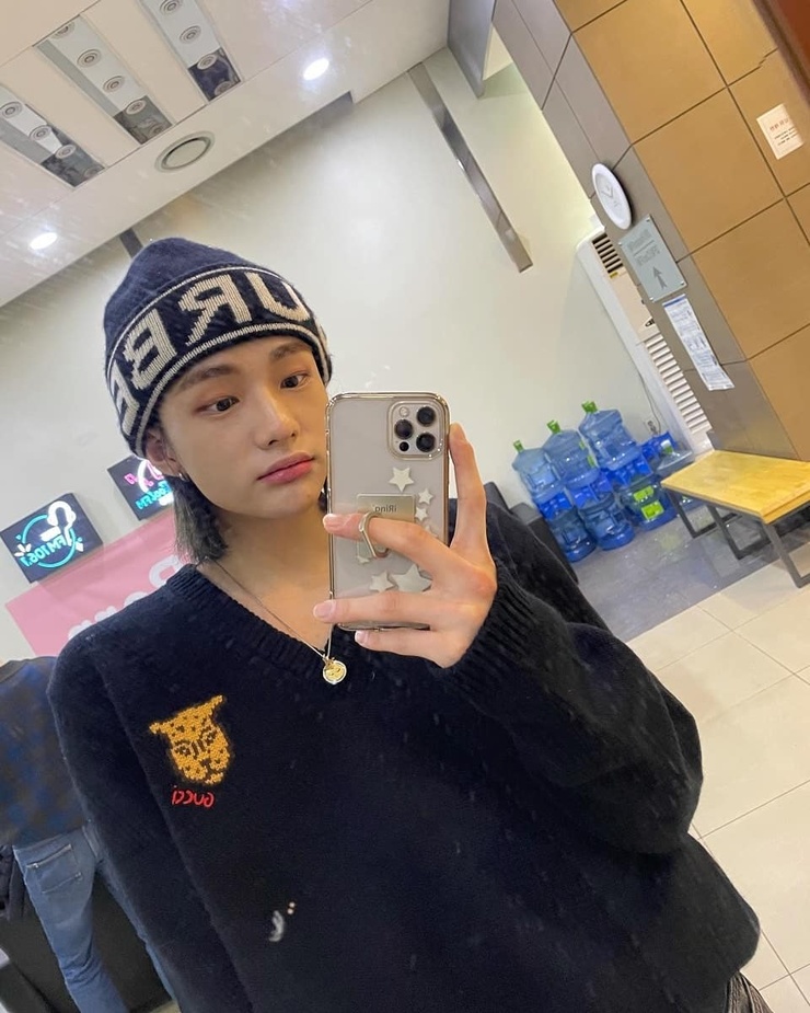 Hyun-Jin Hwang