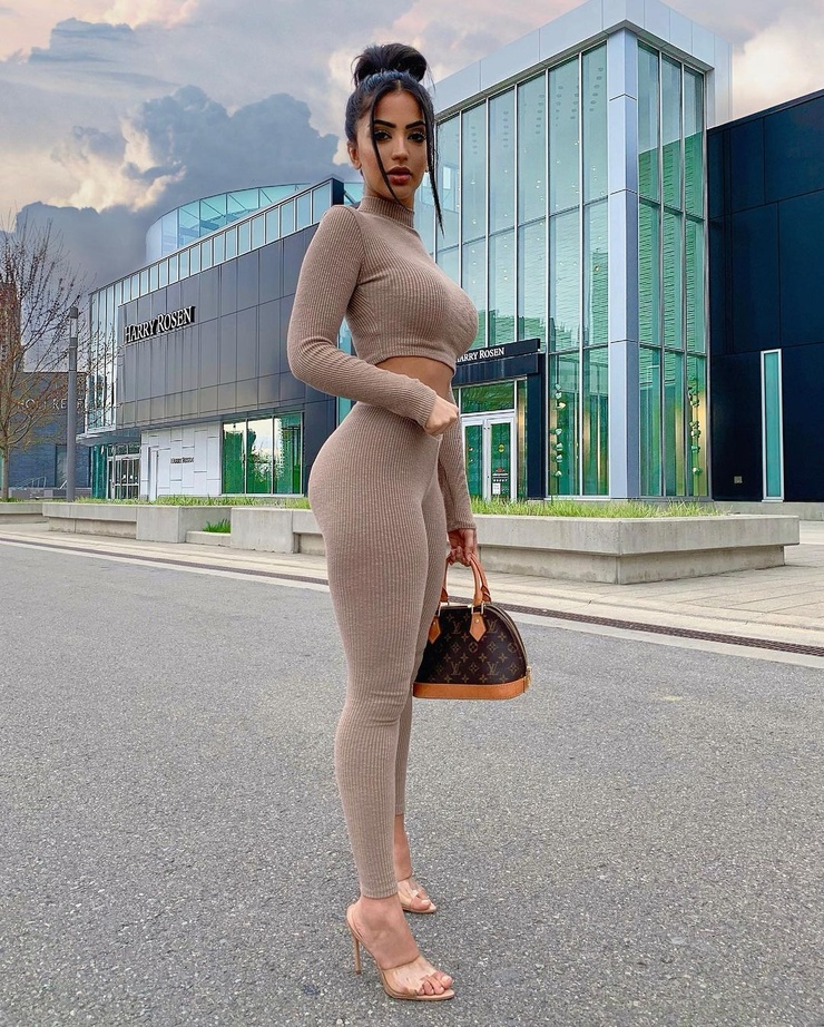 Aneeqa Farid