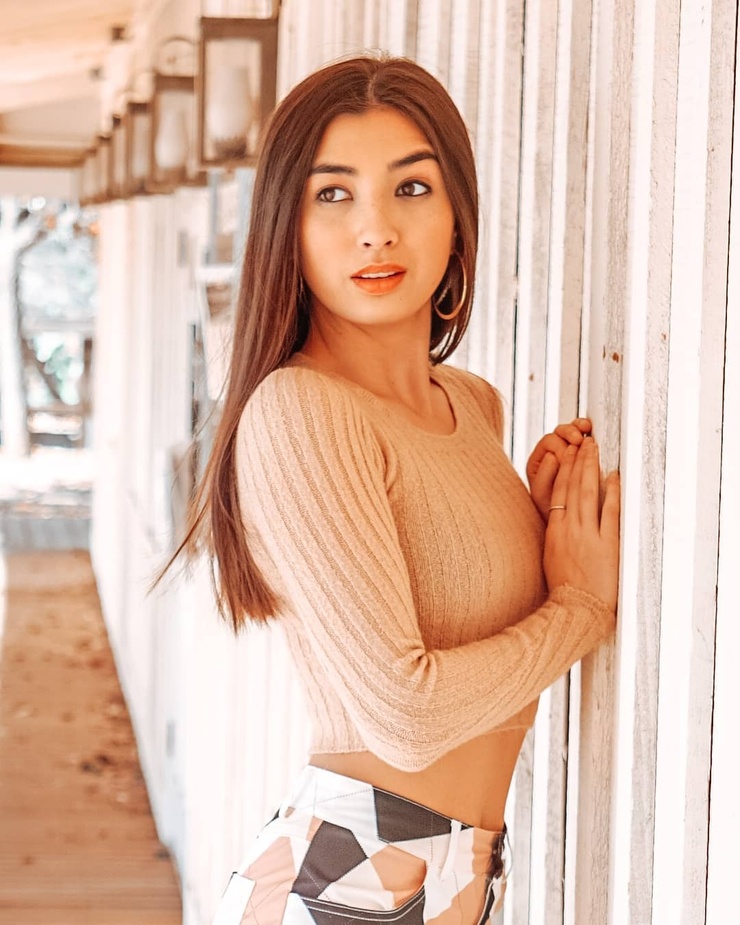 Kelsey Leon