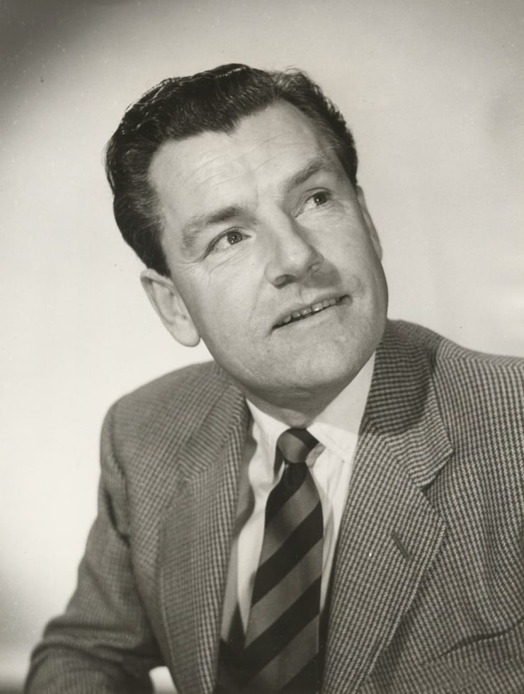 Kenneth More