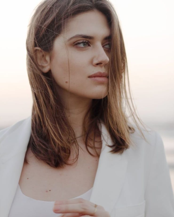 Alana Krutli Alana Krutli