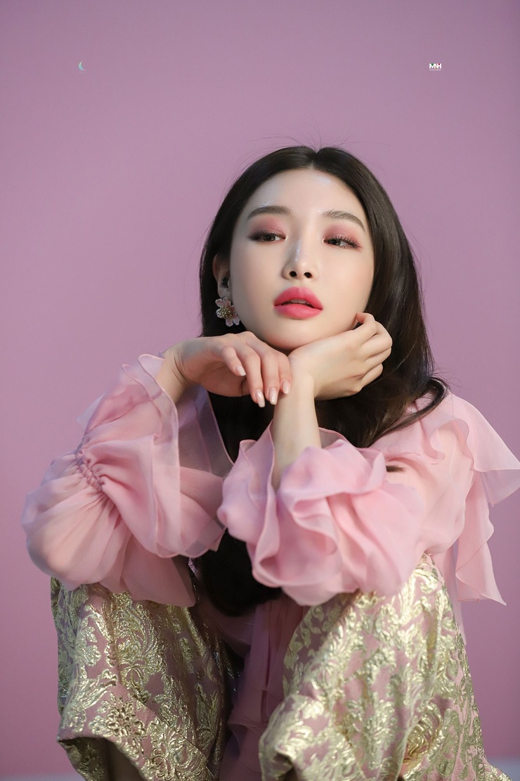 Chung-ha Kim Chung-ha Kim