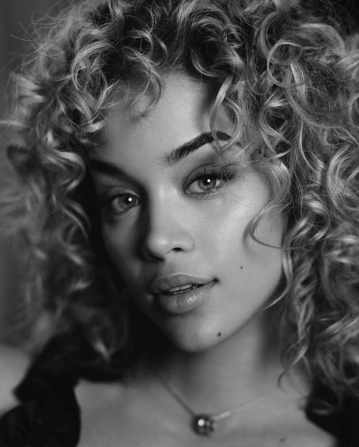Jasmine Sanders Jasmine Sanders