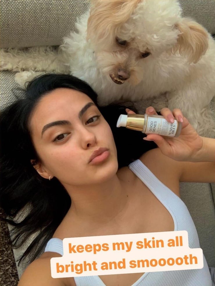 Camila Mendes