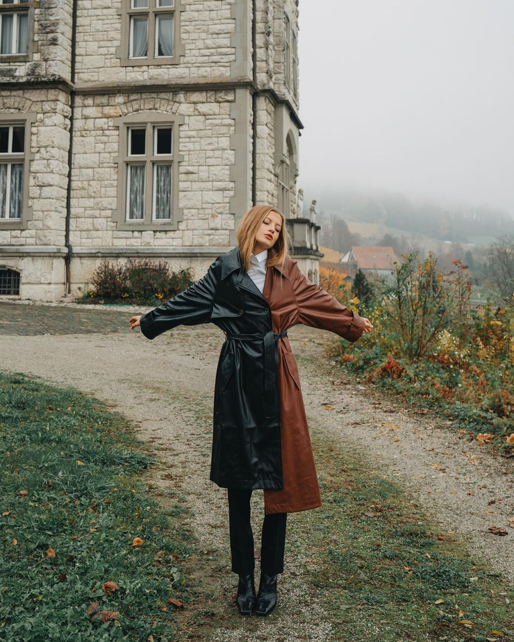 Zoë Pastelle Holthuizen