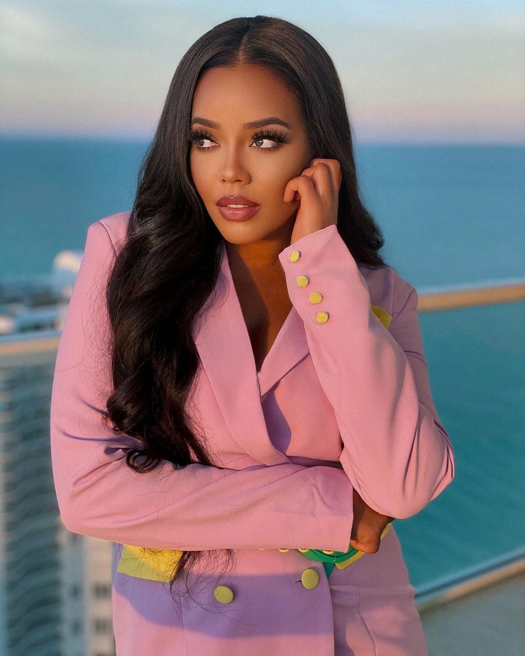 Angela Simmons