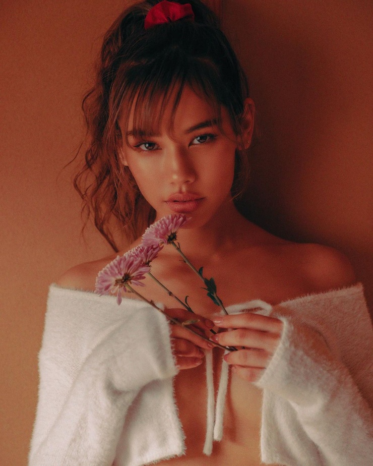 Monica Sahara Monica Sahara