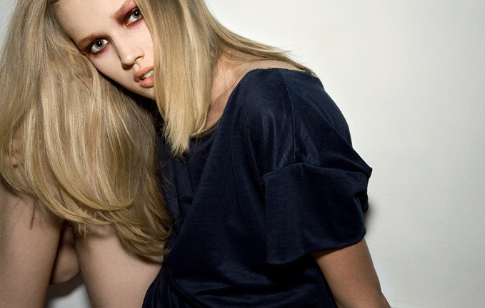 Toni Garrn