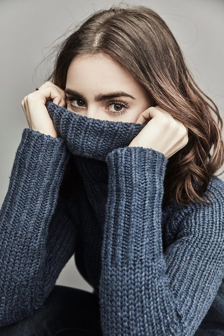 Lily Collins