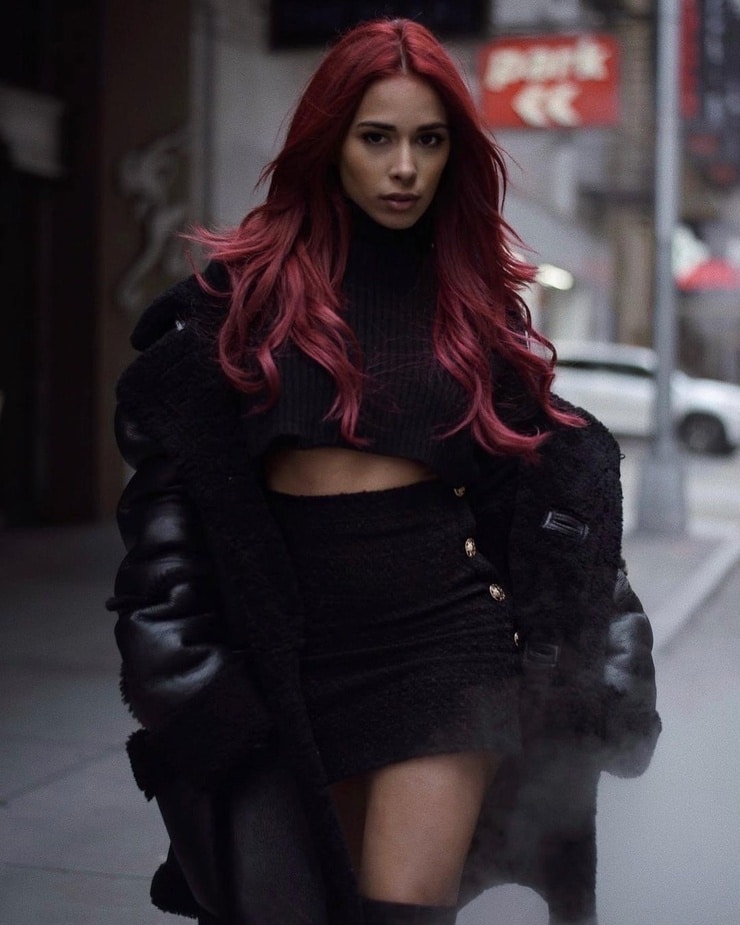 Leli Hernandez Leli Hernandez