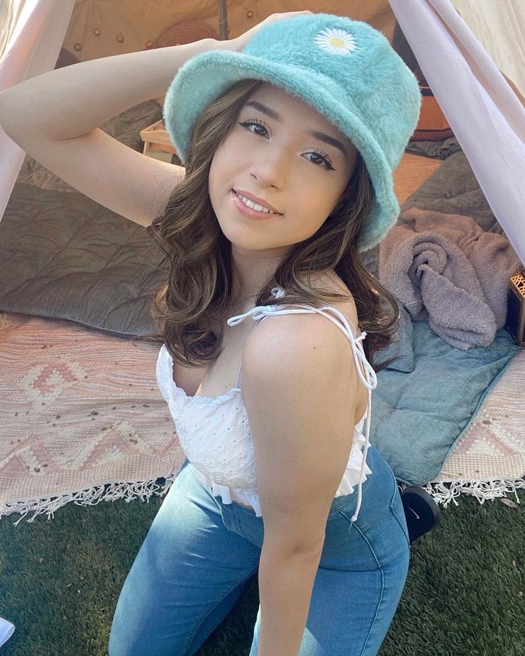 Pokimane