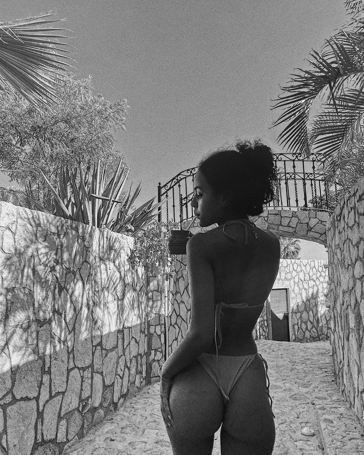 Ava Dash