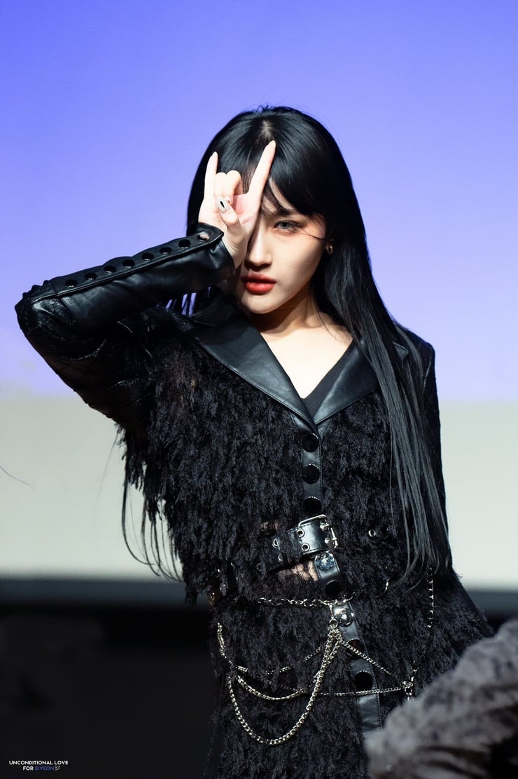 Siyeon