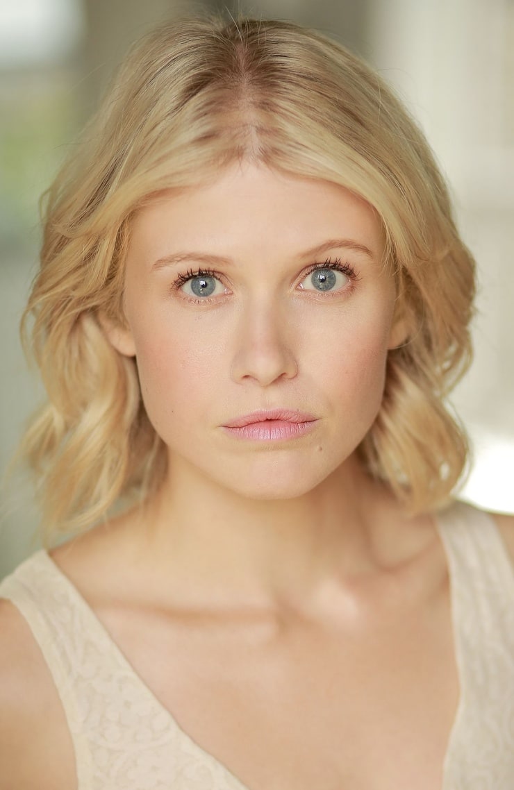 Rose Reynolds