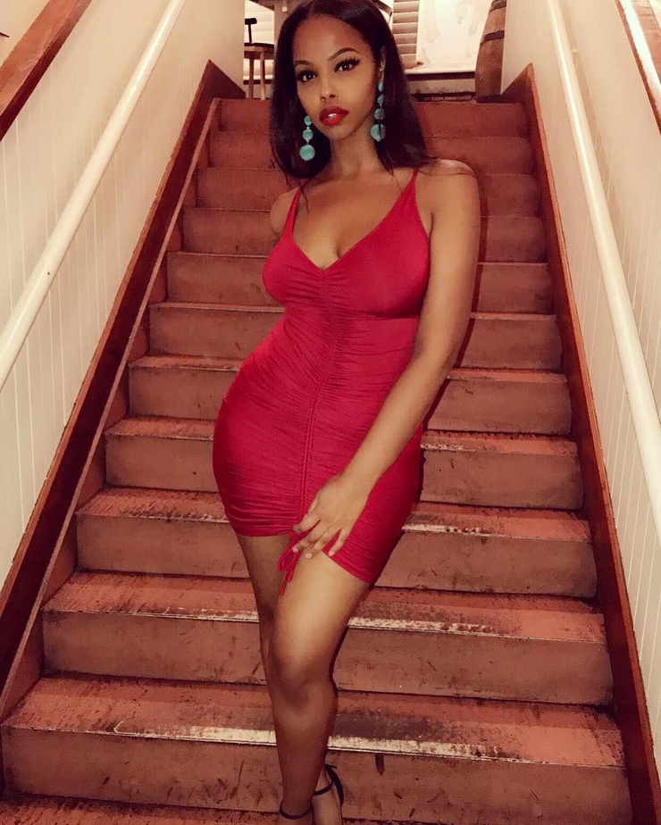 Amaal Nuux