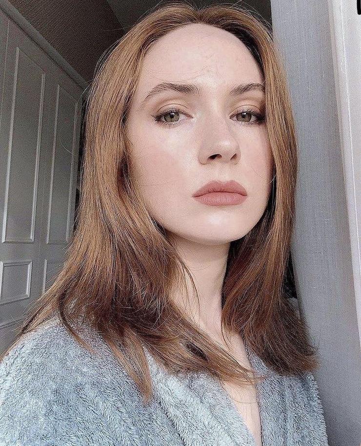 Karen Gillan Karen Gillan