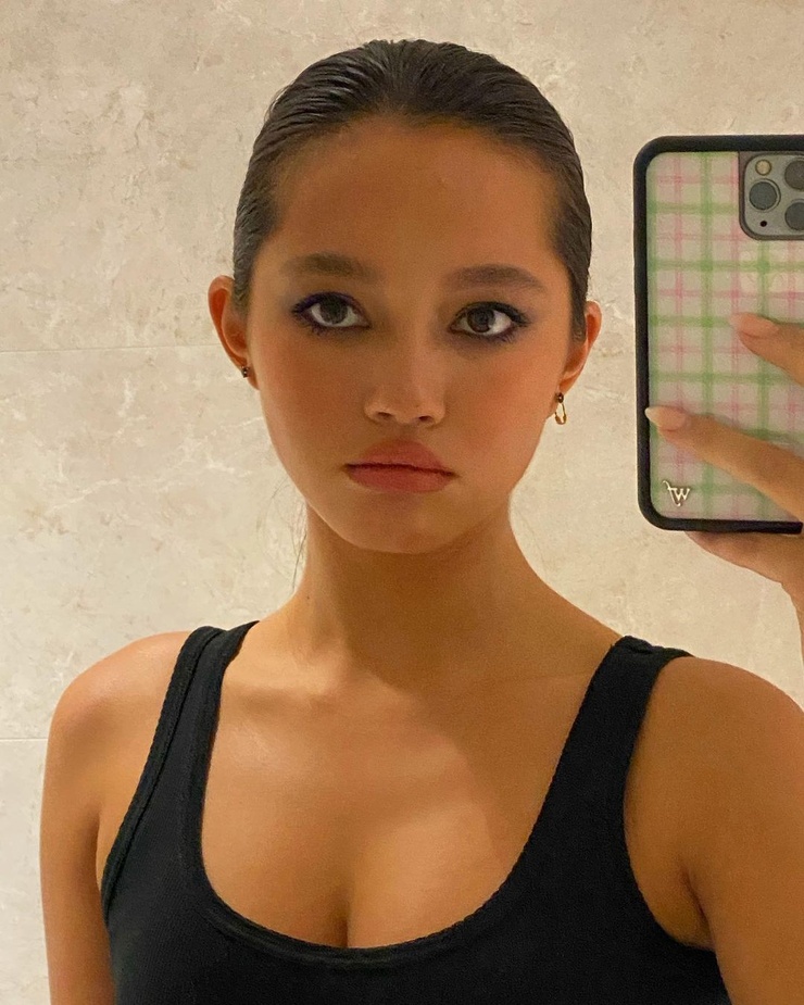 Lily Chee Lily Chee