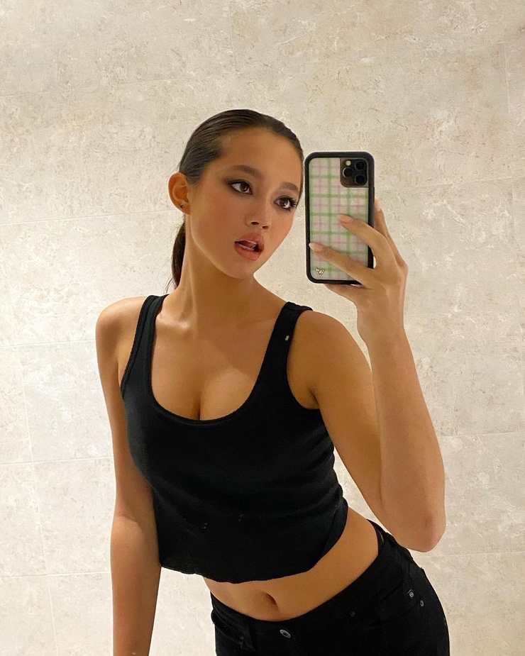 Lily Chee