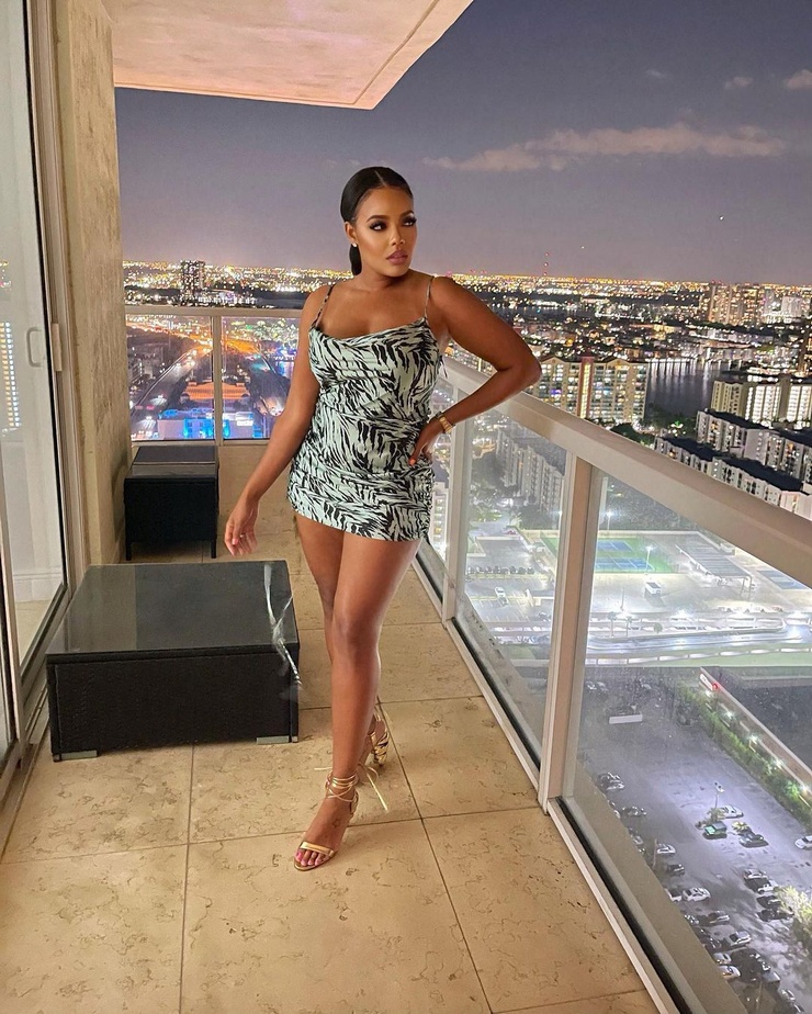 Angela Simmons