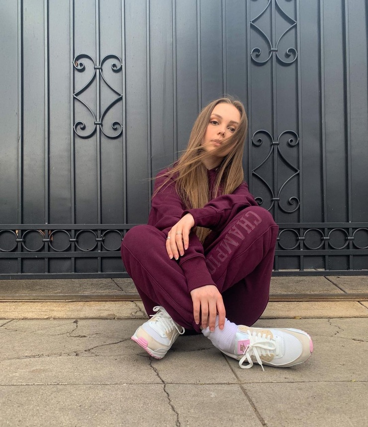 Savannah May