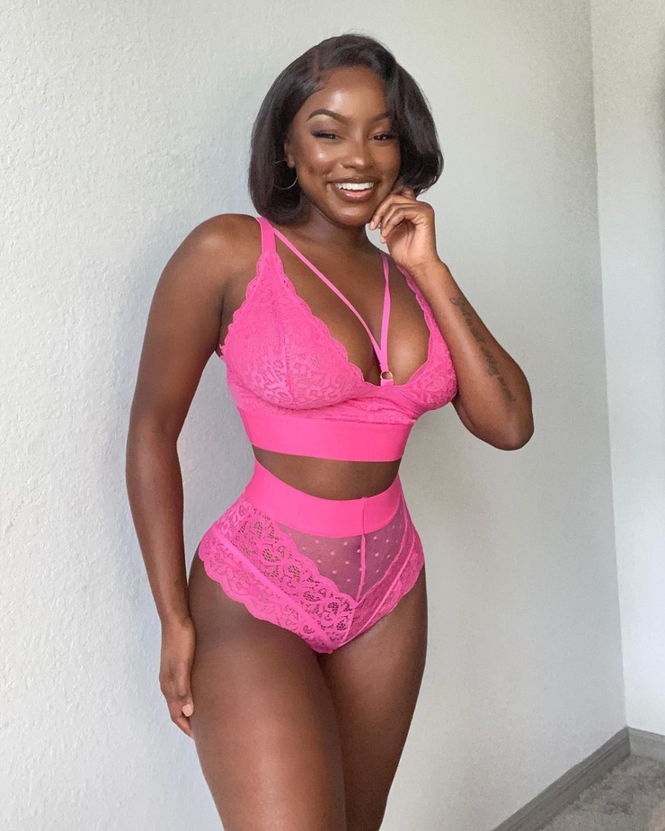 Savannah Perkins