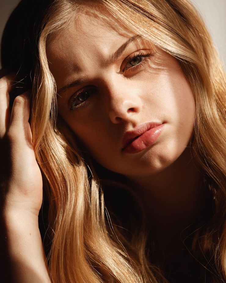 India Woollard India Woollard