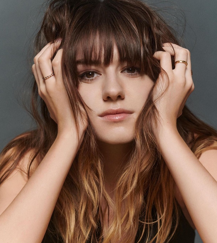 Daisy Edgar-Jones Daisy Edgar-Jones