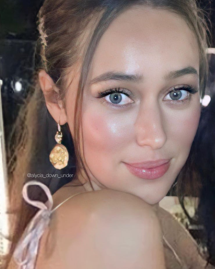 Alycia Debnam Carey