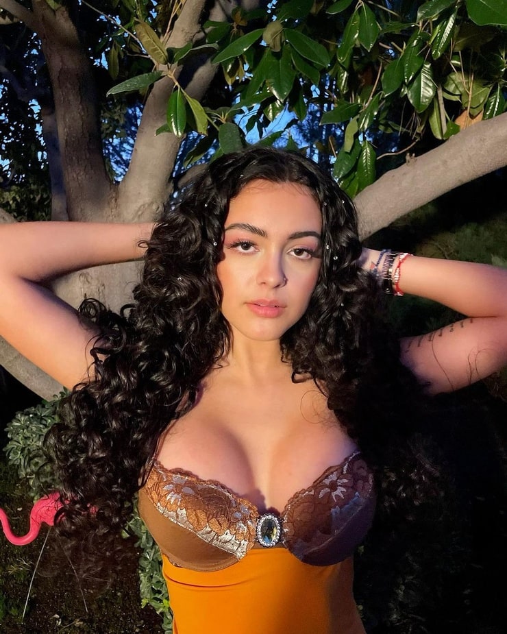 Malu Trevejo