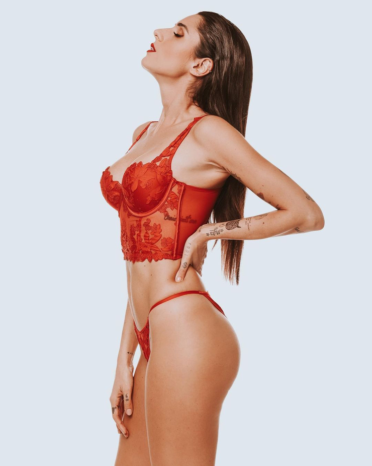 Valentina Vignali Valentina Vignali