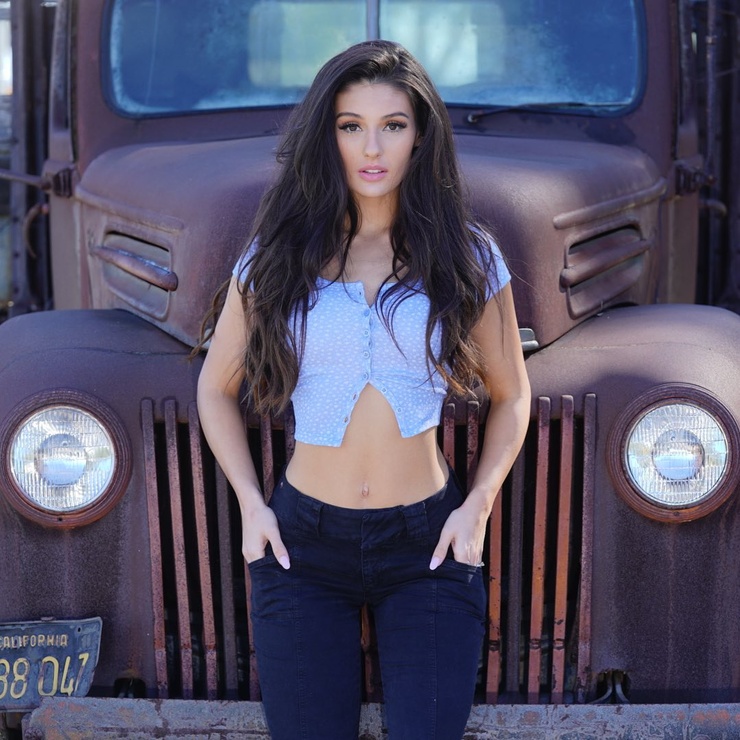 Natalie Gibson Natalie Gibson