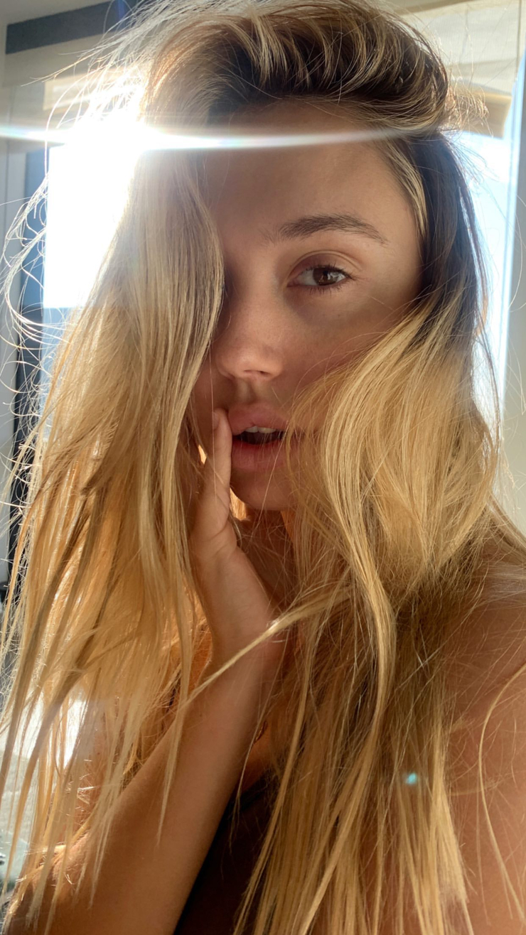 Alexis Ren Alexis Ren