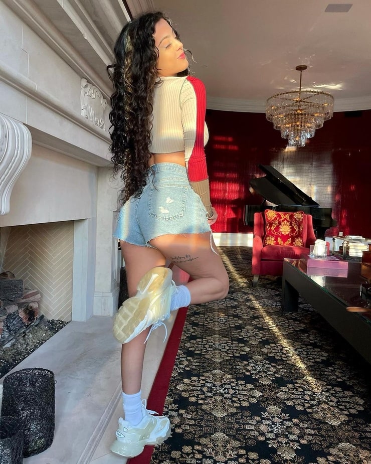 Malu Trevejo