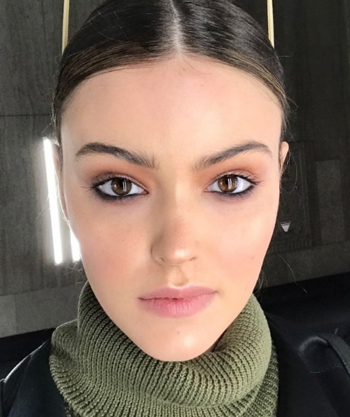 Eva Adams