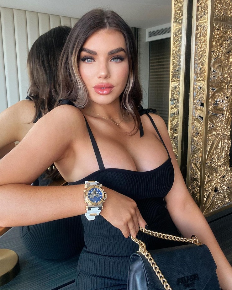 Nicole Thorne Nicole Thorne
