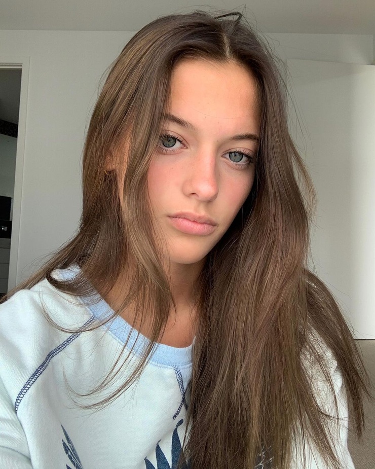 taya brooks