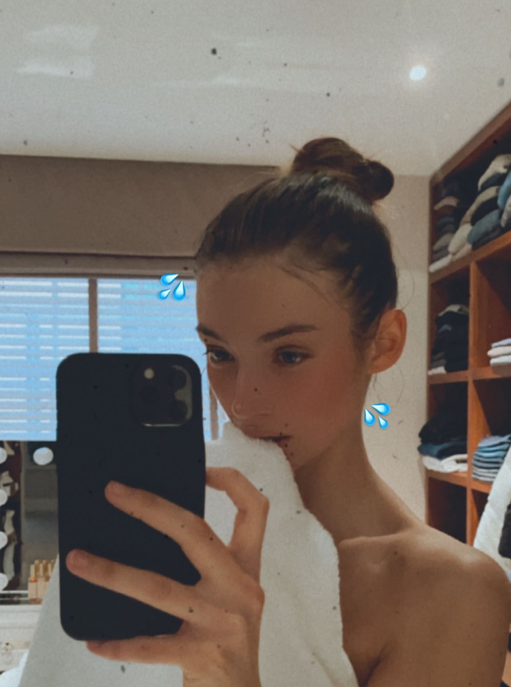 Lorena RAE