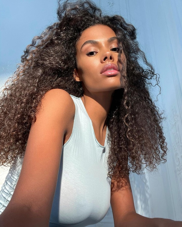 Tina Kunakey Tina Kunakey