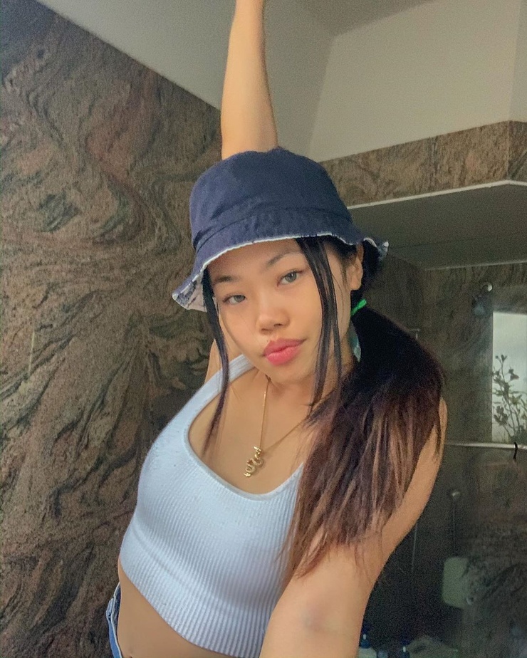 Julia Kong