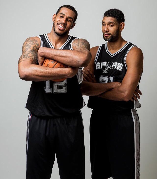 Picture of LaMarcus Aldridge