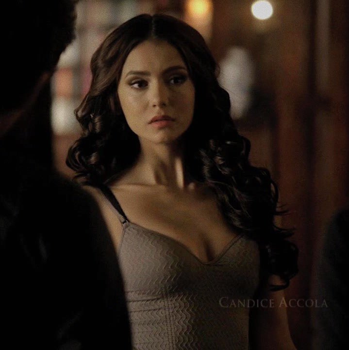 Nina Dobrev